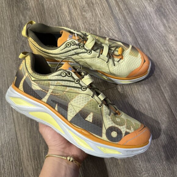 Hoka One One Huaka Unisex Running Trail Shoes Men’s 9 Women 10.5 Yellow SAMPLE
